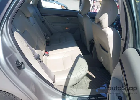 2004 Volvo S80 2.5T из США, поврежденный, VIN YV1TH59HX41360415